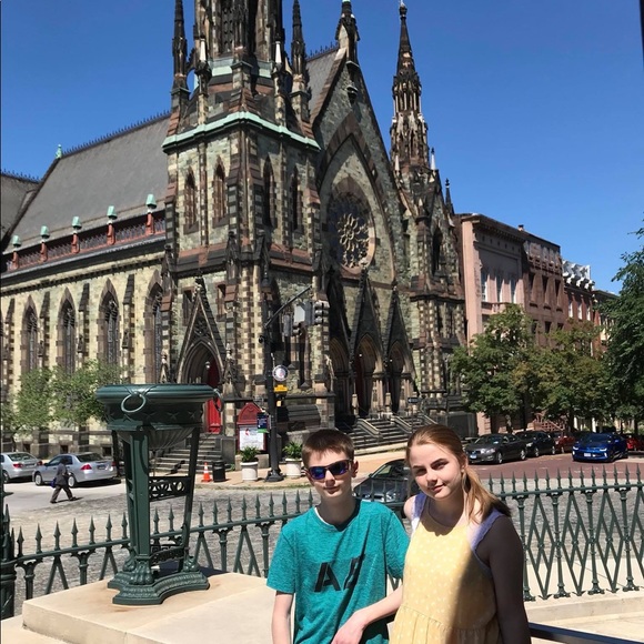 Meet your Posher, Christi - Picture 4 of 5